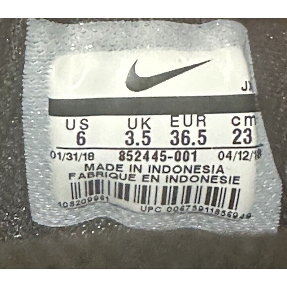 Nike Women’s Air Max Dynasty 2 Gray Black Running Shoes Sneakers Size‎ 6 NWOT - Picture 5 of 6